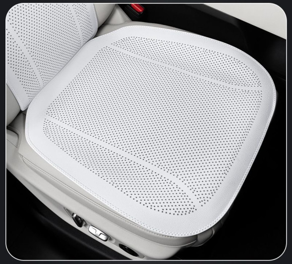 Накидка  Carlife  «Altea» нижняя часть, экокожа, перфорация, белый/белый