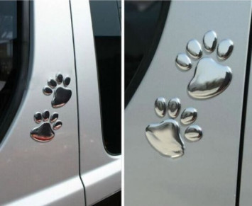 Наклейка 3D   Лапки (7x6см)  Хром