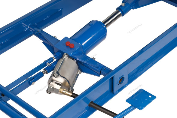 Подъемник для мотоциклов NORDBERG N4M1