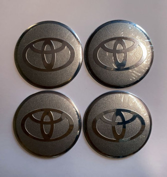 Этикетки на диски (метал)  диам. 56,5мм.  &quot;TOYOTA&quot; серебро  (4 шт.)