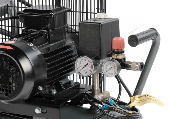 Поршневой ременной компрессор NORDBERG NCP50/420