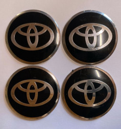 Этикетки на диски (метал)  диам. 56,5мм.  "TOYOTA" черный  (4 шт.)