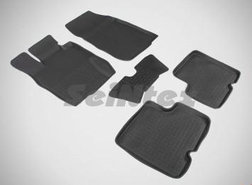 Коврики резиновые   Renault Duster 2010-2015г.  БОРТ