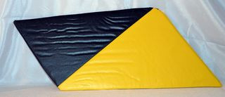 Обивка задней стойки  2101  ЖЕЛТАЯ  (2 части)