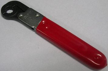 TJG.Ключ усилен.запирающийся 22мм (S2245)