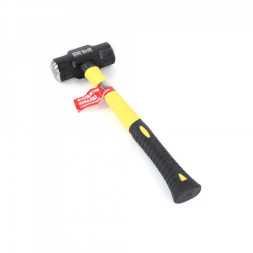 RedMark Кувалда 1,85 кг. с фибергласовой ручкой