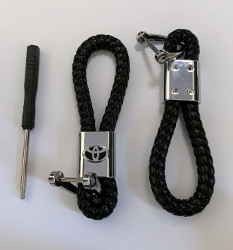 Брелок кожа плетенная  SUZUKI  Черный