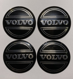 Этикетки на диски (метал)  диам. 56,5мм.  "VOLVO" черный  (4 шт.)