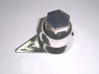 Колпачек на гайку 32 (1шт.) хром с стрелкой