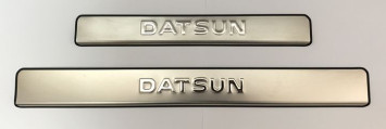 Накладки на пороги алюминиевые с тиснением  Datsun Mi-do  (4шт)