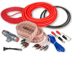 Комплект кабелей для  4 канальных усилителей Aura AMP-2408