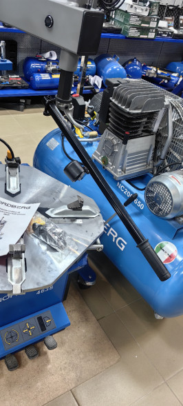 Прижимной рычаг для борта шины CT-S-0500000