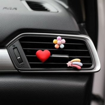 Украшение на дефлектор  №4 &quot;сердце,цветок,радуга 3шт.&quot;